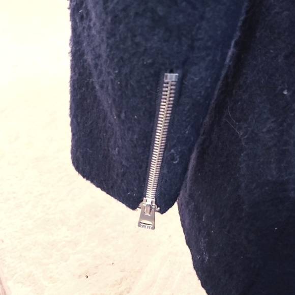 GUESS Navy Coat - Picture 5 of 8